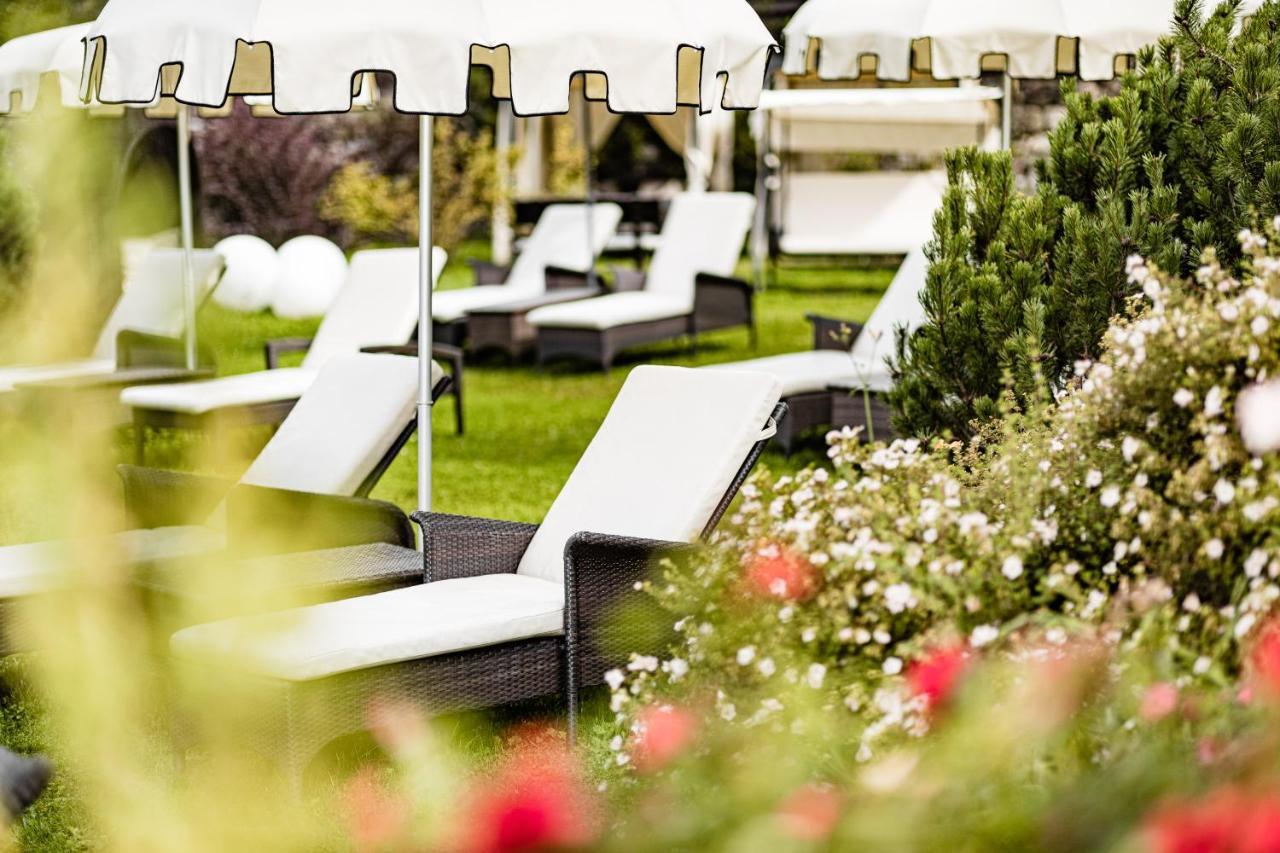 Boutique & Fashion Hotel Maciaconi - Gardenahotels Santa Cristina Val Gardena Exteriör bild