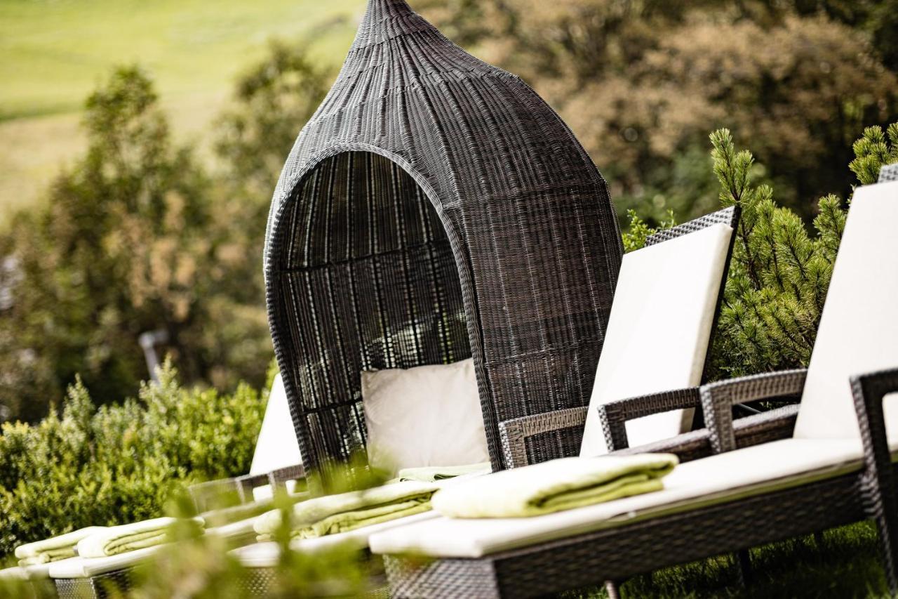 Boutique & Fashion Hotel Maciaconi - Gardenahotels Santa Cristina Val Gardena Exteriör bild